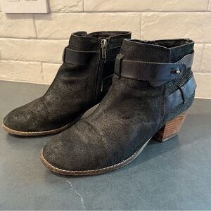 Dolce Vita SZ 8 black leather nubuck heeled ankle,booties harness strap